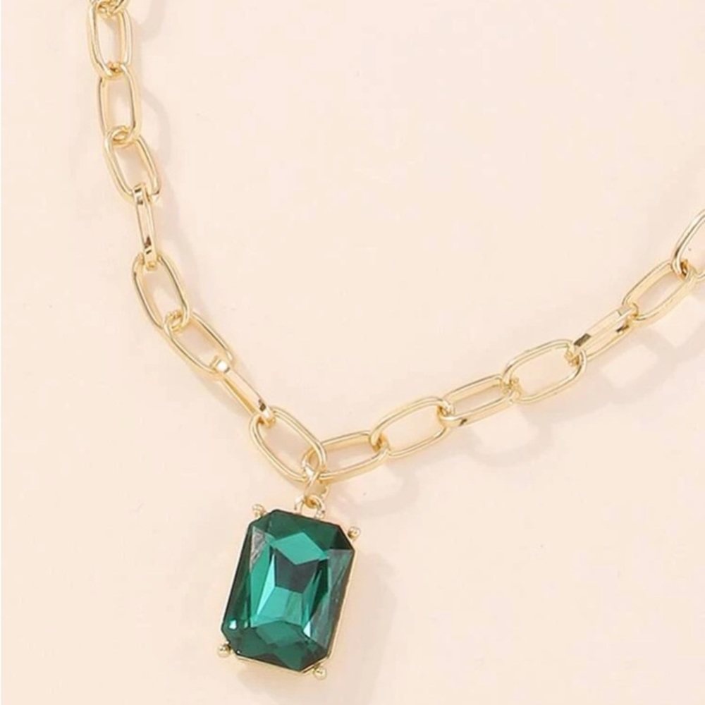 Stunning Geometric Emerald Green & Gold Chunky Bold Chain Necklace - Picture 3 of 10